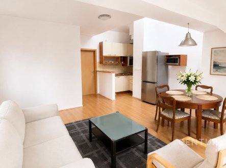 Pronájem bytu, 2+kk, 55 m²