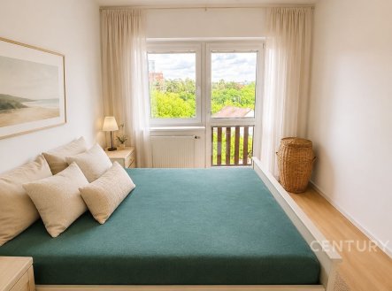 Pronájem bytu, 2+kk, 55 m²