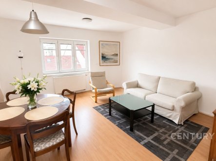 Pronájem bytu, 2+kk, 55 m²