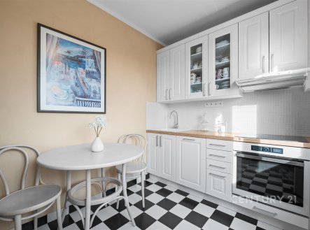 Prodej bytu, 2+1, 57 m²