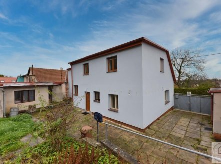 k1024-d81-5635-1.jpg | Prodej - dům/vila, 175 m²