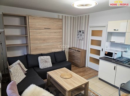 Pronájem bytu, 1+kk, 34 m²