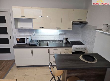 Pronájem bytu, 1+kk, 34 m²