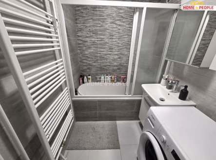 Pronájem bytu, 4+1, 80 m²
