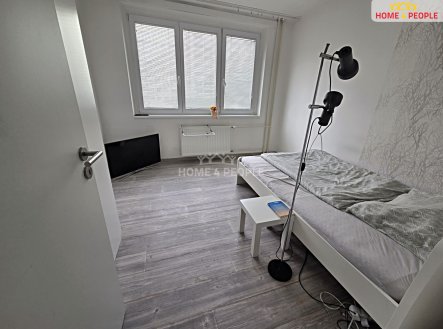 Pronájem bytu, 4+1, 80 m²