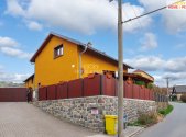 Prodej - dům/vila, 258 m²