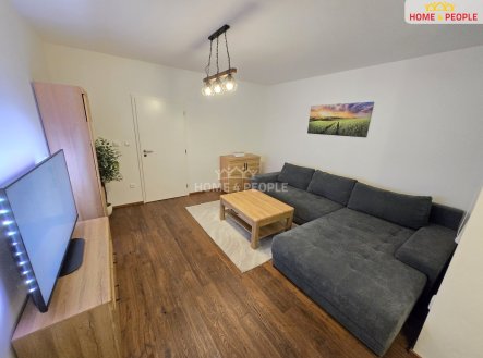 Pronájem bytu, 3+1, 80 m²
