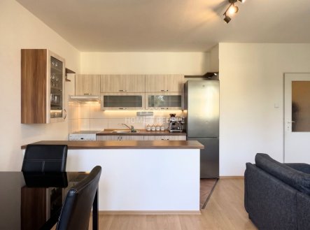 Pronájem bytu, 2+kk, 41 m² obrázek
