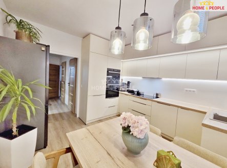 Prodej bytu, 4+1, 103 m²