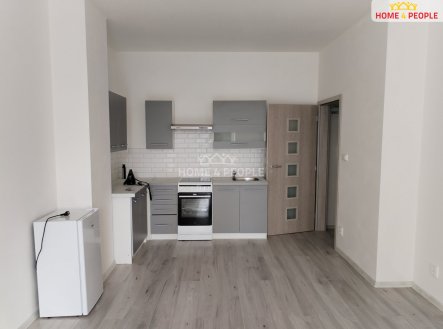 Pronájem bytu, 1+kk, 37 m²