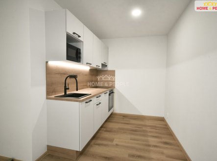Pronájem bytu, 2+kk, 44 m²