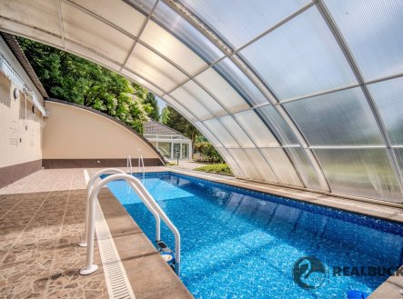 Prodej domu/vily, 320 m²