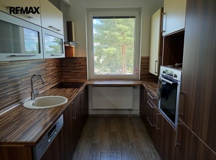 Pronájem bytu, 3+kk, 72 m²