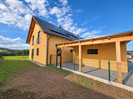 foto: 1 | Pronájem - dům/vila, 165 m²