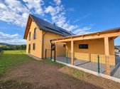 Pronájem - dům/vila, 165 m²