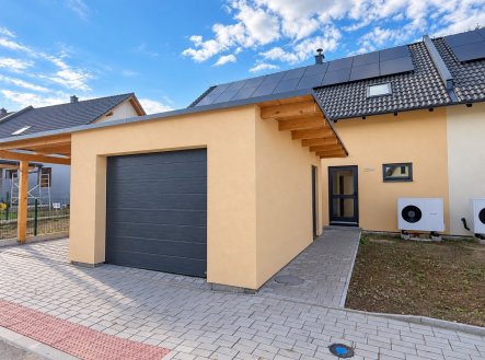 foto: 2 | Pronájem - dům/vila, 165 m²