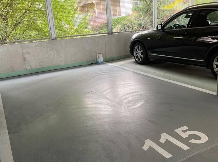 Prodej garážového stání, 18 m² obrázek