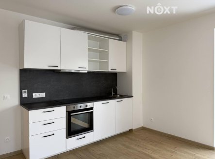Pronájem bytu, 3+kk, 84 m²