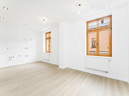 Pronájem bytu, 1+kk, 35 m²