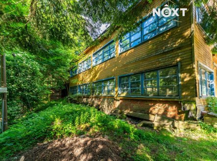 Prodej komerčního objektu, jiný, 1 604 m²
