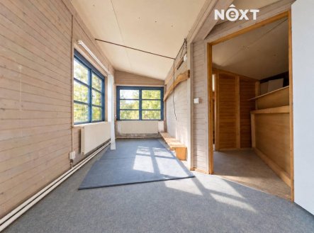 Prodej komerčního objektu, jiný, 1 604 m²