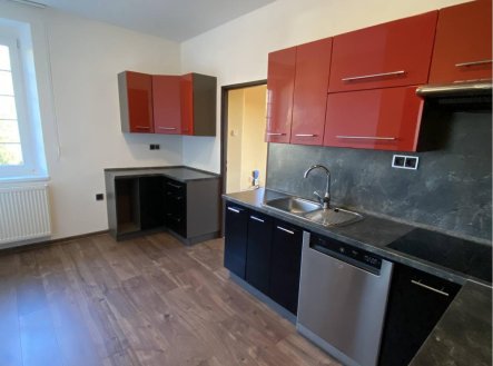 Pronájem bytu, 3+1, 100 m²