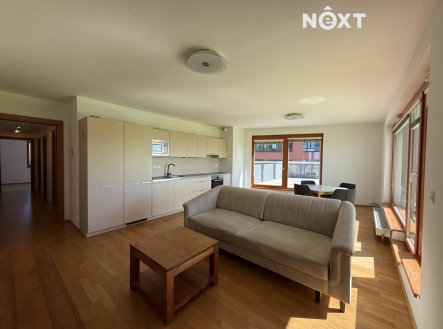 Pronájem bytu, 3+kk, 86 m²
