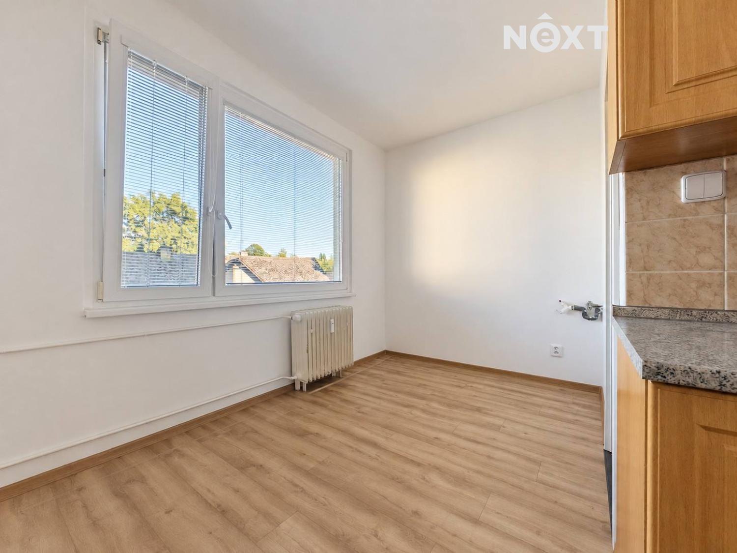 Pronájem byt 3+1, 82㎡