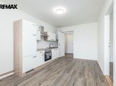 Prodej bytu, 1+1, 65 m²