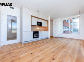 Pronájem bytu, 1+kk, 37 m²