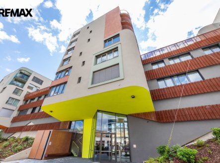 Pronájem bytu, 1+kk, 37 m²