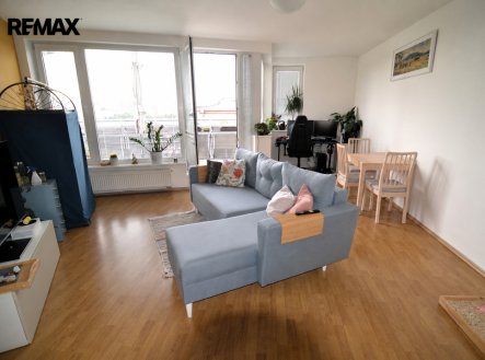 Pronájem bytu, 2+kk, 68 m²