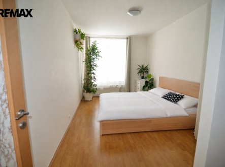 Pronájem bytu, 2+kk, 68 m²