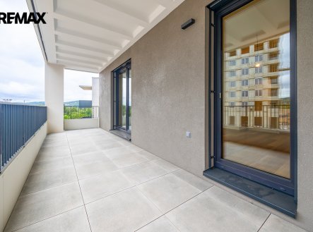 Pronájem bytu, 3+kk, 77 m²