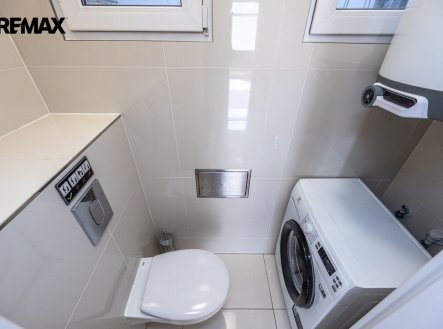 Pronájem bytu, 2+kk, 46 m²