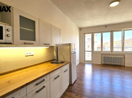 Pronájem bytu, 1+kk, 37 m²