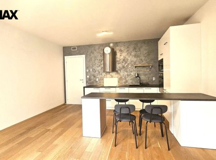 Pronájem bytu, 2+kk, 50 m²