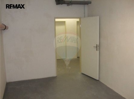 Pronájem skladu, 16 m²