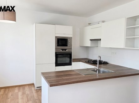 Pronájem bytu, 3+kk, 70 m²