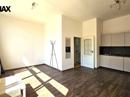 Prodej bytu, 1+kk, 33 m²