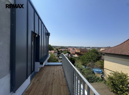 Pronájem bytu, 3+kk, 73 m²