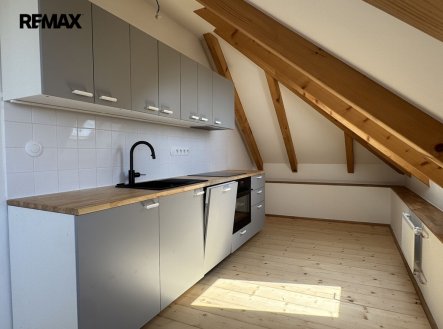 Pronájem bytu, 3+kk, 73 m²