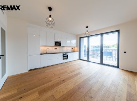 Pronájem bytu, 2+kk, 66 m²
