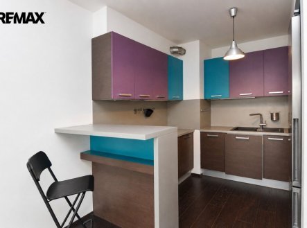 Pronájem bytu, 2+kk, 60 m²