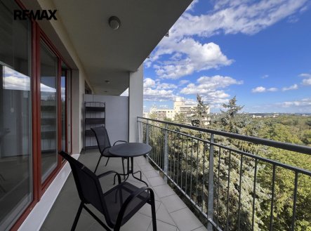 Pronájem bytu, 3+kk, 92 m²