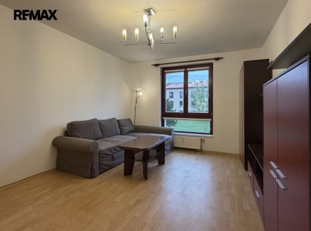 Pronájem bytu, 2+kk, 43 m²