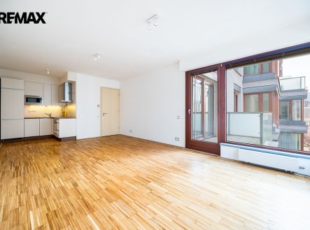 Pronájem bytu, 2+kk, 73 m²