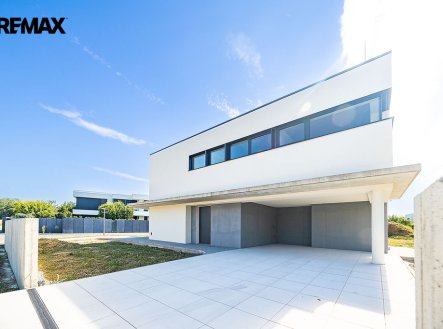 bn100.jpg | Prodej - dům/vila, 206 m²