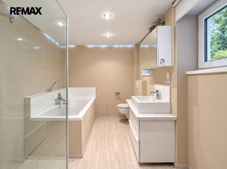 Pronájem bytu, 3+kk, 150 m²