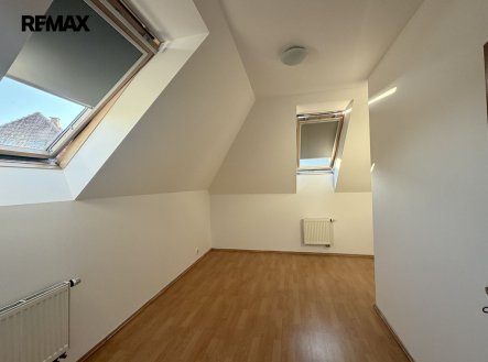 Pronájem bytu, 2+kk, 50 m²